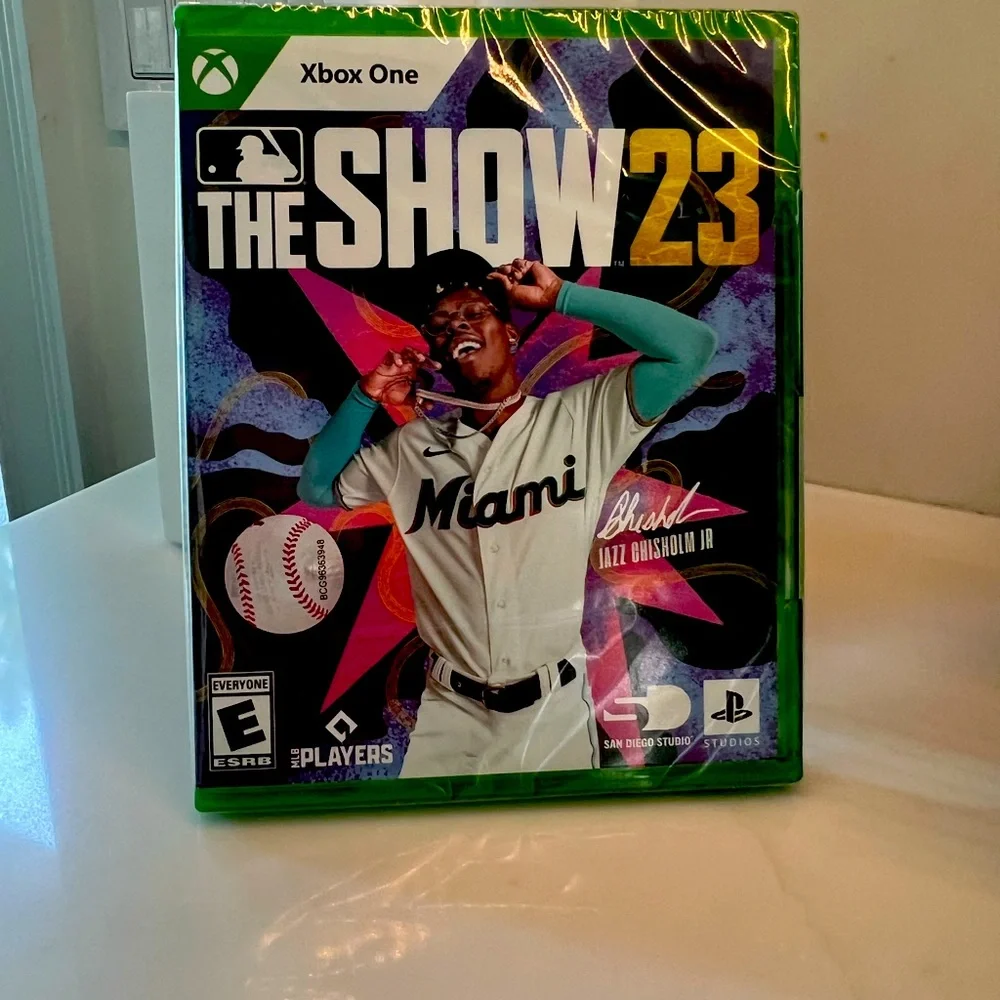 Brand new, in cellophane game, The Show 23
